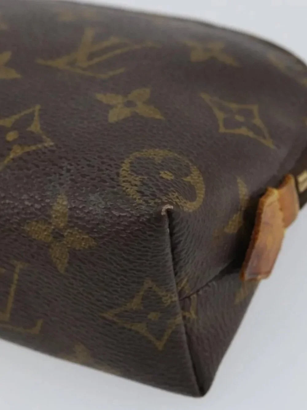 LOUIS VUITTON Monogram Pochette Cosmetic PM Pouch M43998 LV Auth 159485